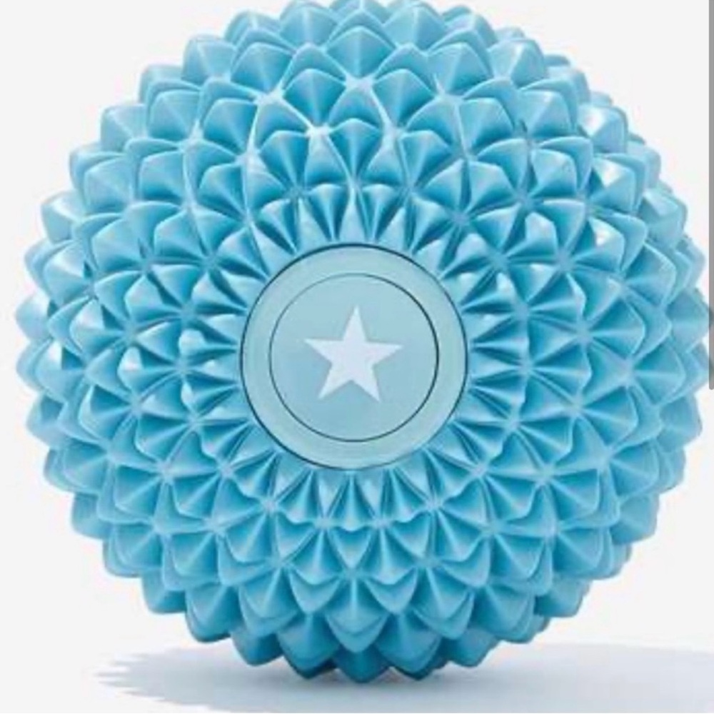 L*Space Vibrating Massage Ball NWT